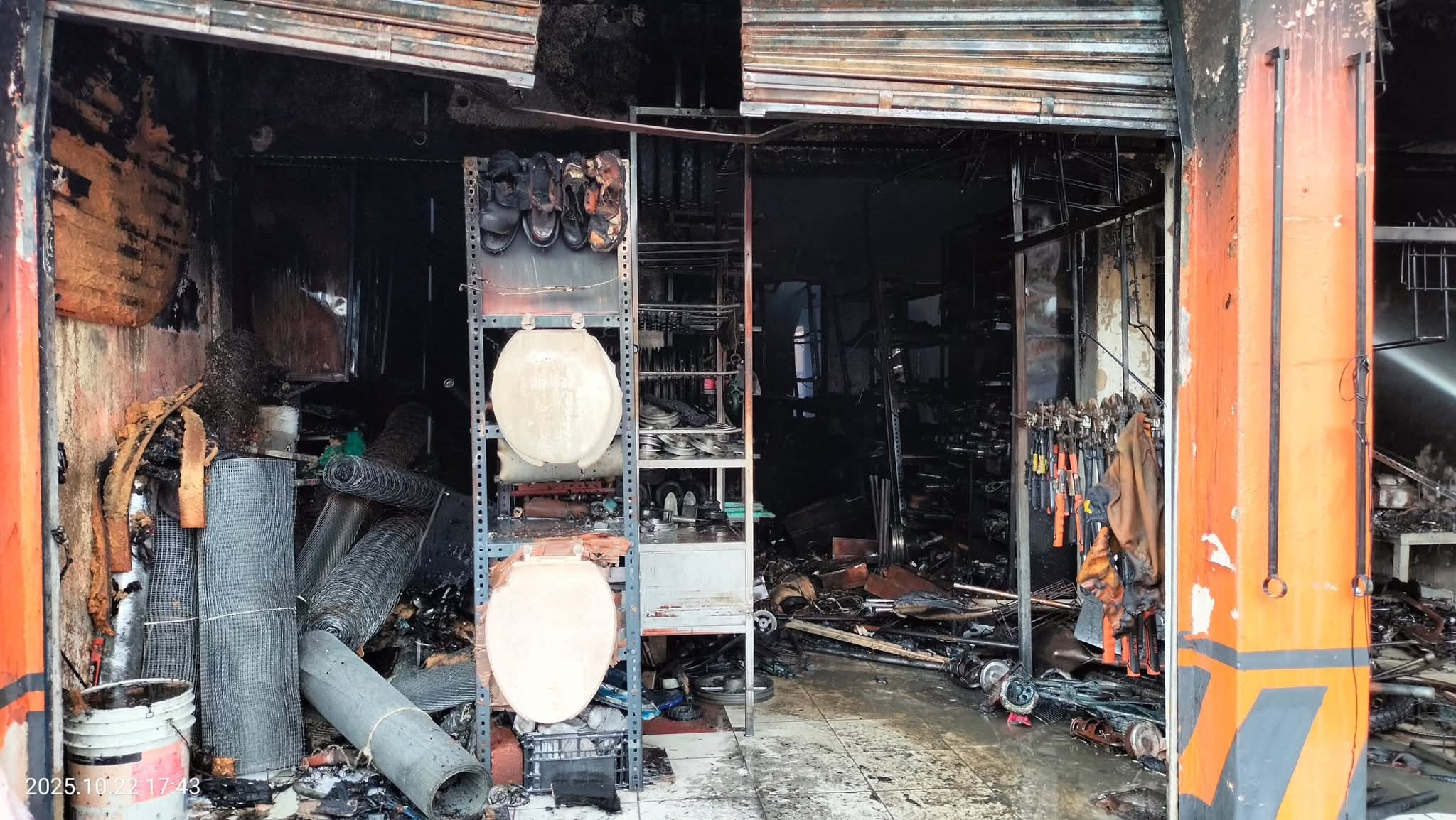 Incendio Ferretería Santiago: Respuesta Coordinada